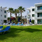 Rododafni Hotel apartamentowy Klorakas
