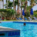 Rododafni Hotel apartamentowy Klorakas