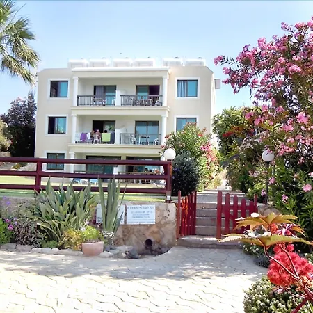 Rododafni Beach 4* Klorakas