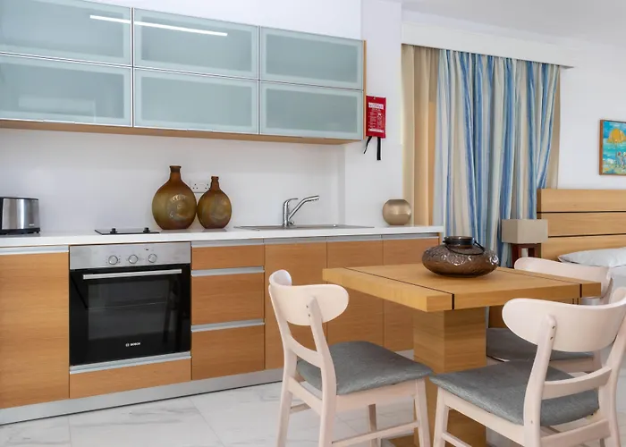 Rododafni Beach 4* Klorakas