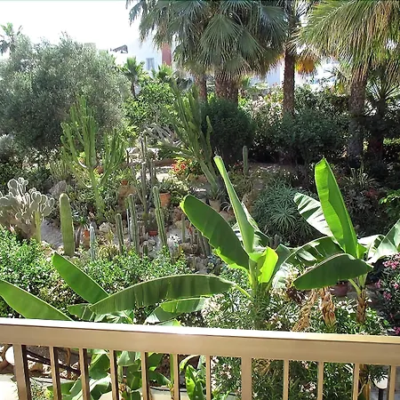 شقة فندقية رودودافني بيتش أبارتمنتس