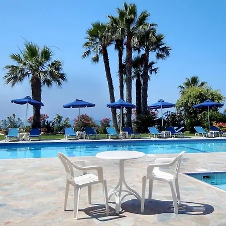 Rododafni 4* Klorakas