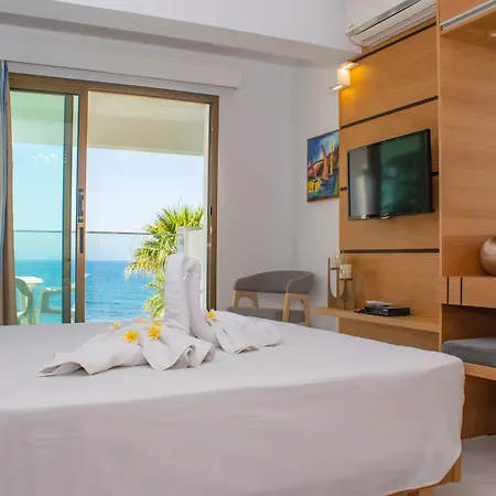 رودودافني بيتش أبارتمنتس