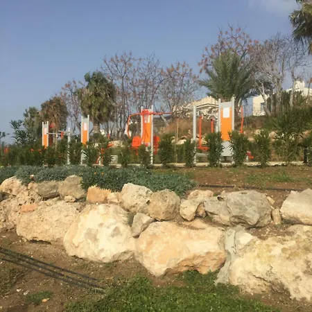 Rododafni Klorakas