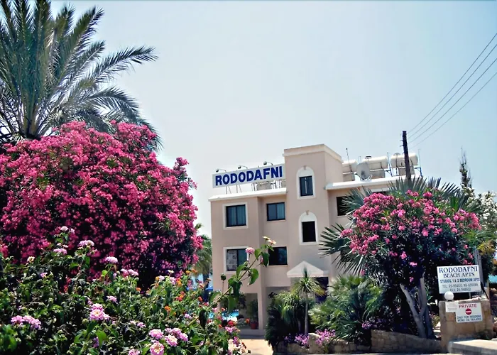 Apartahotel Rododafni