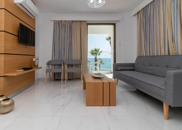 Rododafni 4* Klorakas